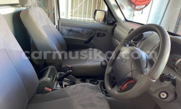 Tenga Tsaru Mahindra Scorpio Chena Mota in Beitbridge in Matabeleland South Tenga Tsaru Mahindra Scorpio Chena Mota in Beitbridge in Matabeleland South