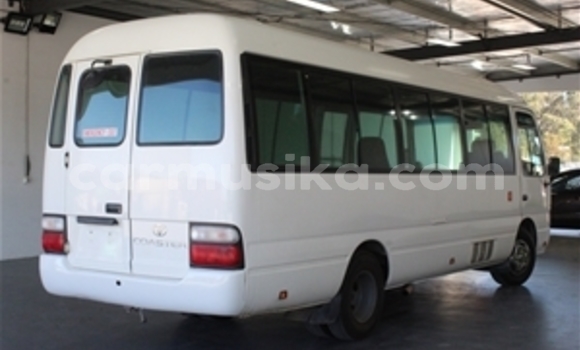 Acheter Occasion Utilitaire Nissan Evalia Autre à Beitbridge, Matabeleland South Acheter Occasion Utilitaire Nissan Evalia Autre à Beitbridge, Matabeleland South