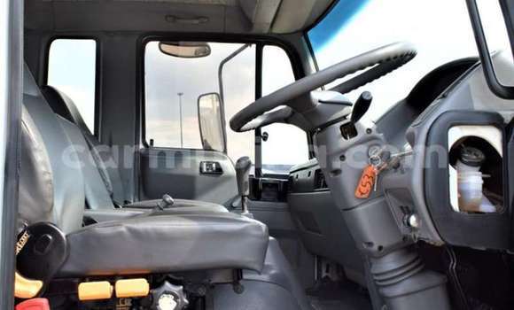 Buy Used Hino 300 Series Other Truck in Beitbridge in Matabeleland South Buy Used Hino 300 Series Other Truck in Beitbridge in Matabeleland South