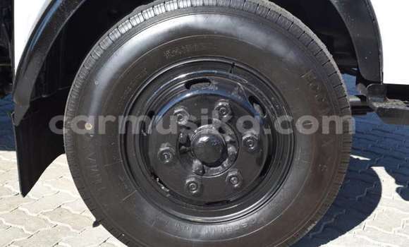 Buy Used Mitsubishi Canter White Truck in Beitbridge in Matabeleland South Buy Used Mitsubishi Canter White Truck in Beitbridge in Matabeleland South