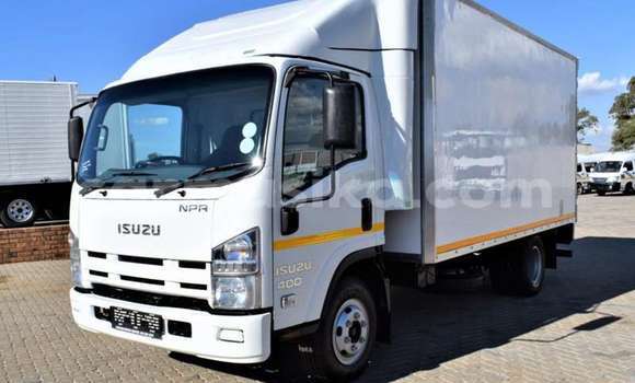 Buy Used Isuzu FTR 850 White Truck in Beitbridge in Matabeleland South Buy Used Isuzu FTR 850 White Truck in Beitbridge in Matabeleland South