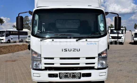 Buy Used Isuzu FTR 850 White Truck in Beitbridge in Matabeleland South Buy Used Isuzu FTR 850 White Truck in Beitbridge in Matabeleland South