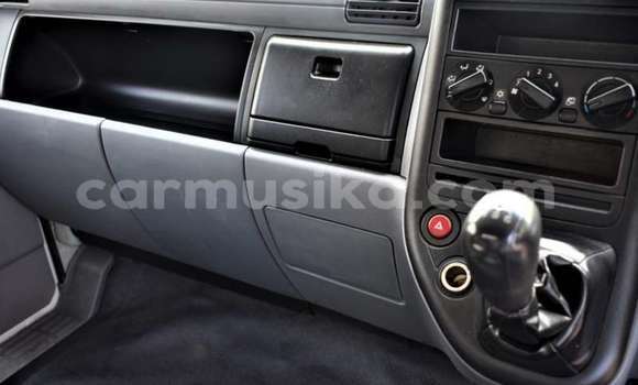 Buy Used Mitsubishi Fuso White Truck in Beitbridge in Matabeleland South Buy Used Mitsubishi Fuso White Truck in Beitbridge in Matabeleland South