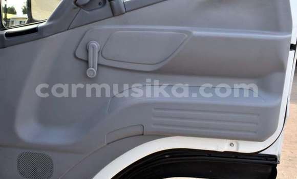 Buy Used Mitsubishi Fuso White Truck in Beitbridge in Matabeleland South Buy Used Mitsubishi Fuso White Truck in Beitbridge in Matabeleland South