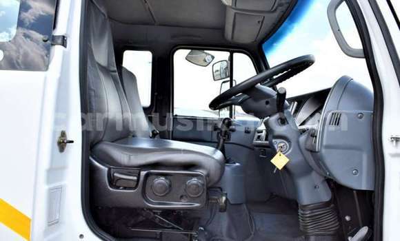 Buy Used Nissan UD White Truck in Beitbridge in Matabeleland South Buy Used Nissan UD White Truck in Beitbridge in Matabeleland South