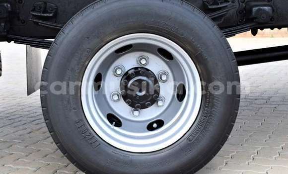 Buy Used Nissan UD White Truck in Beitbridge in Matabeleland South Buy Used Nissan UD White Truck in Beitbridge in Matabeleland South