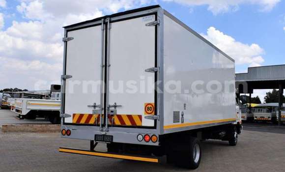 Buy Used Nissan UD White Truck in Beitbridge in Matabeleland South Buy Used Nissan UD White Truck in Beitbridge in Matabeleland South