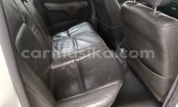 Nunua Ilio tumika Mazda B–series Nyeupe Gari ndani ya Beitbridge nchini Matabeleland Kusini Nunua Ilio tumika Mazda B–series Nyeupe Gari ndani ya Beitbridge nchini Matabeleland Kusini