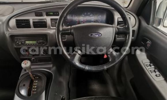 Nunua Ilio tumika Mazda B–series Nyeupe Gari ndani ya Beitbridge nchini Matabeleland Kusini Nunua Ilio tumika Mazda B–series Nyeupe Gari ndani ya Beitbridge nchini Matabeleland Kusini