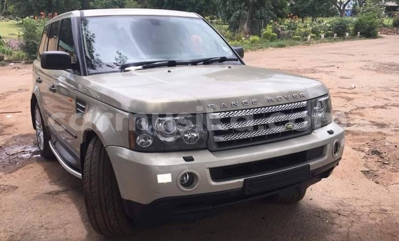 Acheter Occasion Voiture Land Rover Range Rover Beige à Harare, Harare Acheter Occasion Voiture Land Rover Range Rover Beige à Harare, Harare
