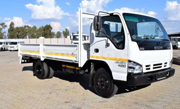 Buy Used Isuzu FTR 850 White Truck in Beitbridge in Matabeleland South