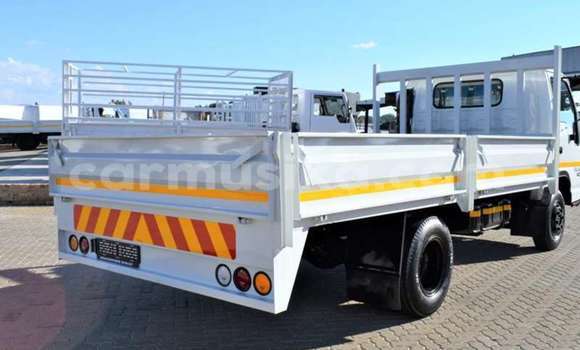 Buy Used Isuzu FTR 850 White Truck in Beitbridge in Matabeleland South Buy Used Isuzu FTR 850 White Truck in Beitbridge in Matabeleland South