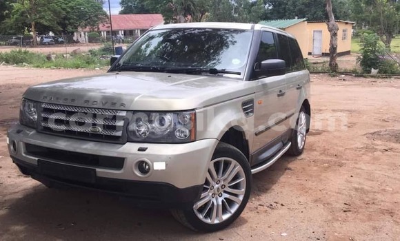 Acheter Occasion Voiture Land Rover Range Rover Beige à Harare, Harare Acheter Occasion Voiture Land Rover Range Rover Beige à Harare, Harare
