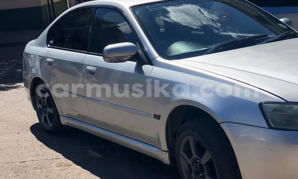 Acheter Occasion Voiture Subaru Legacy Gris à Harare, Harare Acheter Occasion Voiture Subaru Legacy Gris à Harare, Harare