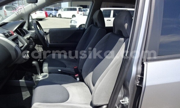 Acheter Occasion Voiture Honda Fit Gris à Beitbridge, Matabeleland South Acheter Occasion Voiture Honda Fit Gris à Beitbridge, Matabeleland South