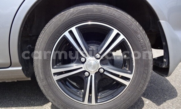 Acheter Occasion Voiture Honda Fit Gris à Beitbridge, Matabeleland South Acheter Occasion Voiture Honda Fit Gris à Beitbridge, Matabeleland South