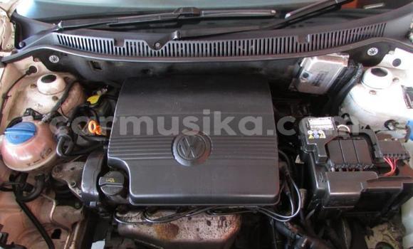 Acheter Occasion Voiture Volkswagen Polo Blanc à Beitbridge, Matabeleland South Acheter Occasion Voiture Volkswagen Polo Blanc à Beitbridge, Matabeleland South