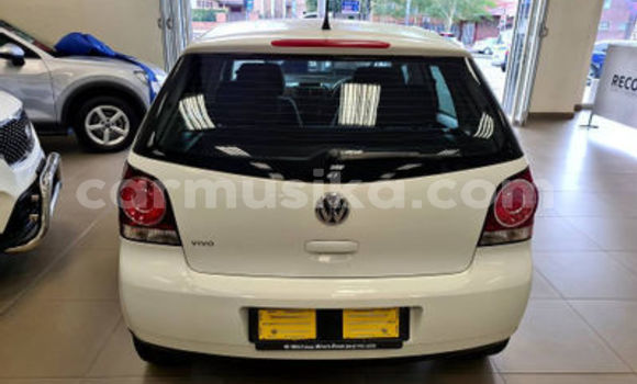 Acheter Occasion Voiture Volkswagen Polo Blanc à Belvédère, Harare Acheter Occasion Voiture Volkswagen Polo Blanc à Belvédère, Harare