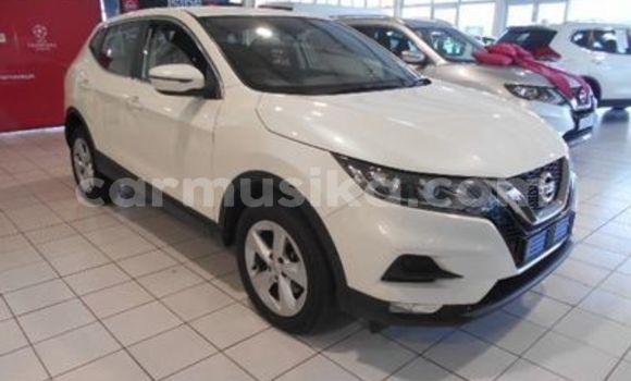 Tenga Tsaru Nissan Qashqai Chena Mota in Beitbridge in Matabeleland South Tenga Tsaru Nissan Qashqai Chena Mota in Beitbridge in Matabeleland South