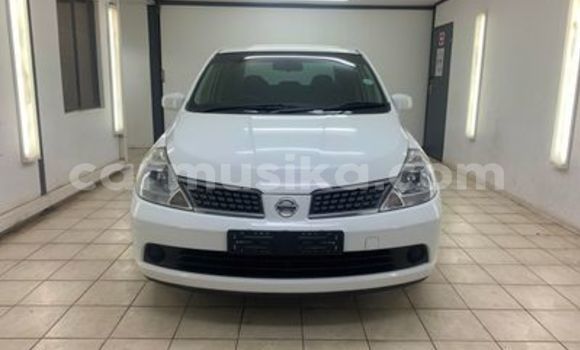 Acheter Occasion Voiture Nissan Tiida Blanc à Beitbridge, Matabeleland South Acheter Occasion Voiture Nissan Tiida Blanc à Beitbridge, Matabeleland South