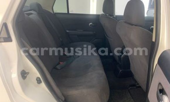 Acheter Occasion Voiture Nissan Tiida Blanc à Beitbridge, Matabeleland South Acheter Occasion Voiture Nissan Tiida Blanc à Beitbridge, Matabeleland South