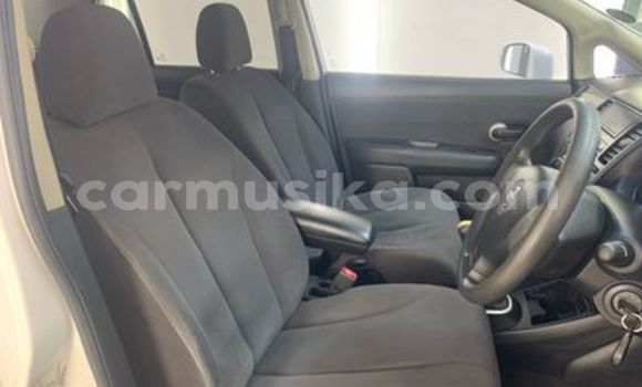 Acheter Occasion Voiture Nissan Tiida Blanc à Beitbridge, Matabeleland South Acheter Occasion Voiture Nissan Tiida Blanc à Beitbridge, Matabeleland South