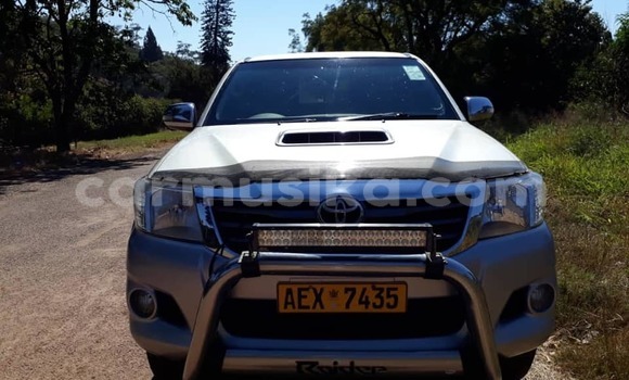 Acheter Occasion Voiture Toyota Hilux Gris à Harare, Harare Acheter Occasion Voiture Toyota Hilux Gris à Harare, Harare