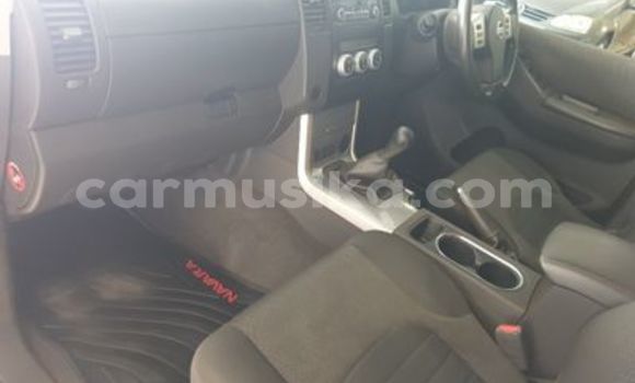 Acheter Occasion Voiture Nissan Navara Blanc à Beitbridge, Matabeleland South Acheter Occasion Voiture Nissan Navara Blanc à Beitbridge, Matabeleland South