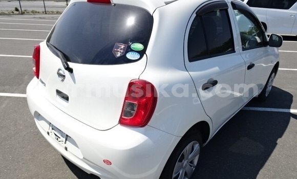 Tenga Tsaru Nissan March Chena Mota in Beitbridge in Matabeleland South Tenga Tsaru Nissan March Chena Mota in Beitbridge in Matabeleland South