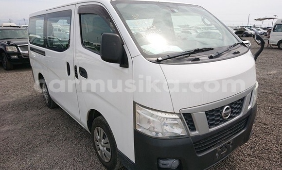 Acheter Occasion Voiture Nissan Caravan Blanc à Beitbridge, Matabeleland South Acheter Occasion Voiture Nissan Caravan Blanc à Beitbridge, Matabeleland South