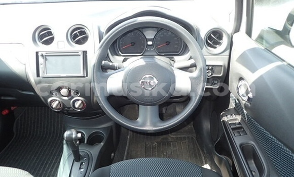 Acheter Occasion Voiture Nissan Caravan Blanc à Beitbridge, Matabeleland South Acheter Occasion Voiture Nissan Caravan Blanc à Beitbridge, Matabeleland South