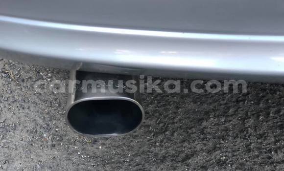 Acheter Occasion Voiture Mercedes‒Benz E–Class Gris à Harare, Harare Acheter Occasion Voiture Mercedes‒Benz E–Class Gris à Harare, Harare