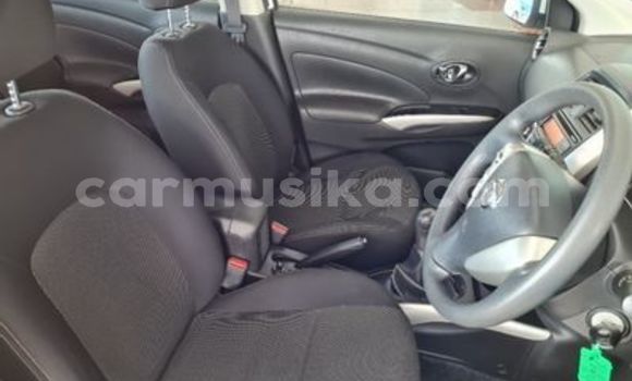 Acheter Occasion Voiture Nissan Almera Blanc à Beitbridge, Matabeleland South Acheter Occasion Voiture Nissan Almera Blanc à Beitbridge, Matabeleland South