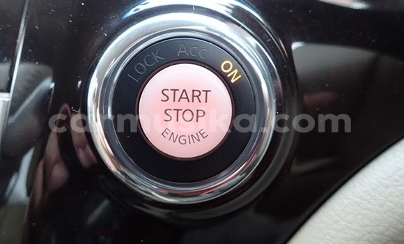 Acheter Occasion Voiture Nissan Elgrand Blanc à Beitbridge, Matabeleland South Acheter Occasion Voiture Nissan Elgrand Blanc à Beitbridge, Matabeleland South