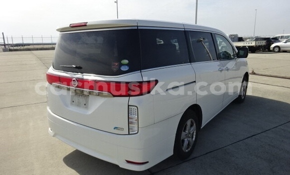 Acheter Occasion Voiture Nissan Elgrand Blanc à Beitbridge, Matabeleland South Acheter Occasion Voiture Nissan Elgrand Blanc à Beitbridge, Matabeleland South