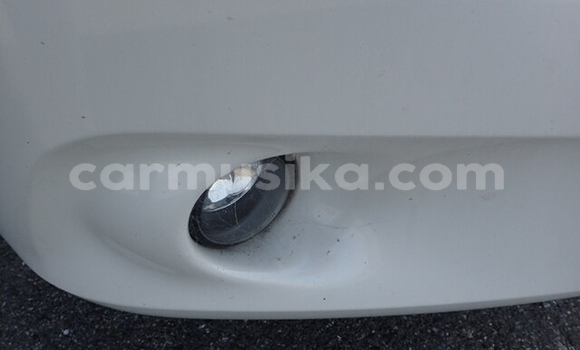 Acheter Occasion Voiture Nissan Elgrand Blanc à Beitbridge, Matabeleland South Acheter Occasion Voiture Nissan Elgrand Blanc à Beitbridge, Matabeleland South