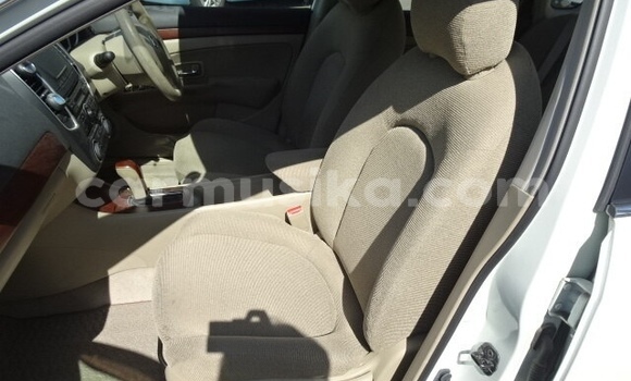 Tenga Tsaru Nissan Bluebird Sylphy Chena Mota in Beitbridge in Matabeleland South Tenga Tsaru Nissan Bluebird Sylphy Chena Mota in Beitbridge in Matabeleland South