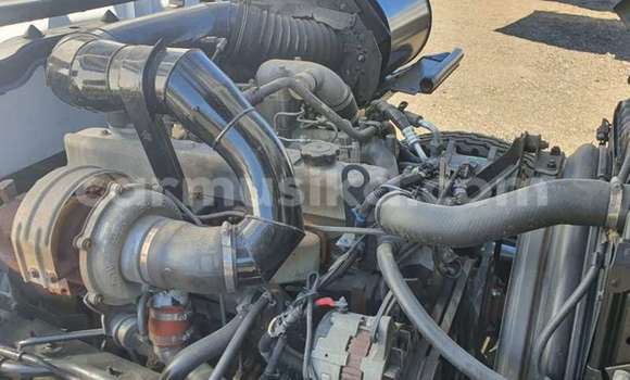 Tenga Tsaru Nissan Urvan Chena Mota in Beitbridge in Matabeleland South Tenga Tsaru Nissan Urvan Chena Mota in Beitbridge in Matabeleland South