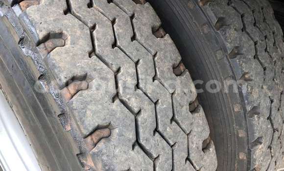 Tenga Tsaru Nissan Urvan Chena Mota in Beitbridge in Matabeleland South Tenga Tsaru Nissan Urvan Chena Mota in Beitbridge in Matabeleland South