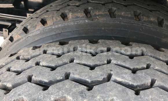 Tenga Tsaru Nissan Urvan Chena Mota in Beitbridge in Matabeleland South Tenga Tsaru Nissan Urvan Chena Mota in Beitbridge in Matabeleland South