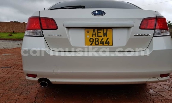 Acheter Occasion Voiture Subaru Legacy Blanc à Harare, Harare Acheter Occasion Voiture Subaru Legacy Blanc à Harare, Harare