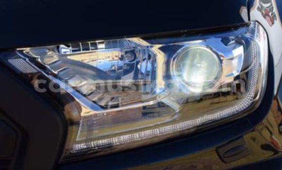 Acheter Occasion Voiture FORD MUSTANG Noir à Beitbridge, Matabeleland South Acheter Occasion Voiture FORD MUSTANG Noir à Beitbridge, Matabeleland South