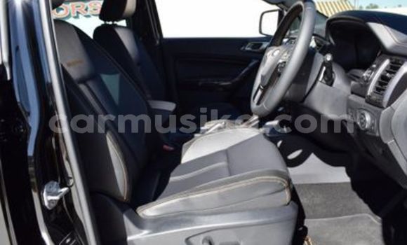 Acheter Occasion Voiture FORD MUSTANG Noir à Beitbridge, Matabeleland South Acheter Occasion Voiture FORD MUSTANG Noir à Beitbridge, Matabeleland South