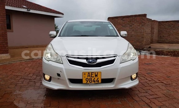 Acheter Occasion Voiture Subaru Legacy Blanc à Harare, Harare Acheter Occasion Voiture Subaru Legacy Blanc à Harare, Harare