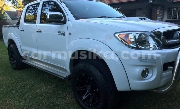 Acheter Occasion Voiture Toyota Hilux Blanc à Harare, Harare Acheter Occasion Voiture Toyota Hilux Blanc à Harare, Harare