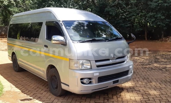 Tenga Tsaru Toyota Hiace Sirivha Mota in Avondale in Harare Tenga Tsaru Toyota Hiace Sirivha Mota in Avondale in Harare
