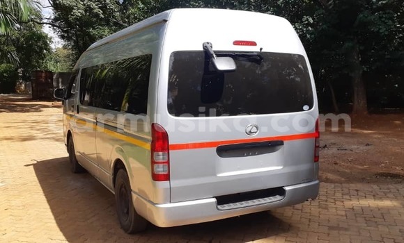 Tenga Tsaru Toyota Hiace Sirivha Mota in Avondale in Harare Tenga Tsaru Toyota Hiace Sirivha Mota in Avondale in Harare