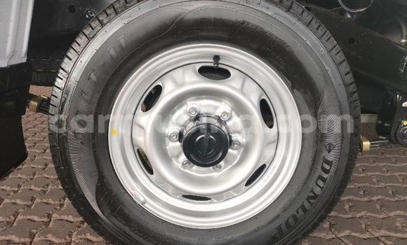 Nunua Ilio tumika Nissan NP 300 Nyeupe Gari ndani ya Beitbridge nchini Matabeleland Kusini Nunua Ilio tumika Nissan NP 300 Nyeupe Gari ndani ya Beitbridge nchini Matabeleland Kusini