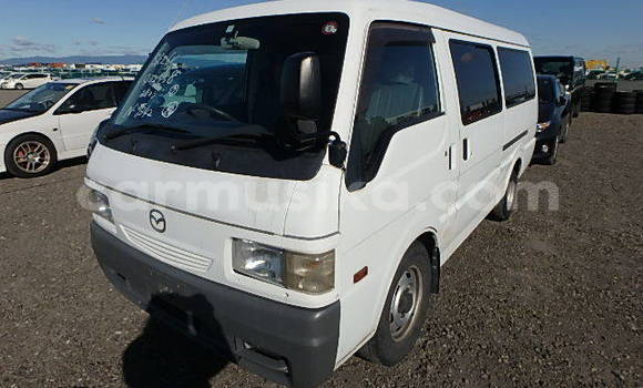 Acheter Occasion Voiture Mazda Bongo Blanc à Beitbridge, Matabeleland South Acheter Occasion Voiture Mazda Bongo Blanc à Beitbridge, Matabeleland South