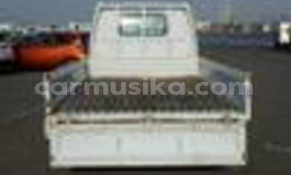 Nunua Ilio tumika Mazda Bongo Nyeupe Gari ndani ya Beitbridge nchini Matabeleland Kusini Nunua Ilio tumika Mazda Bongo Nyeupe Gari ndani ya Beitbridge nchini Matabeleland Kusini